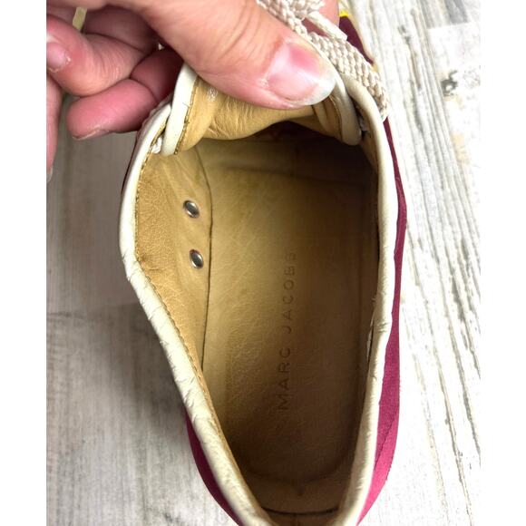 Marc Jacobs Women’s 9 Burgundy Satin Leather Lace Up Sneakers Casual Shoe - Picture 8 of 9